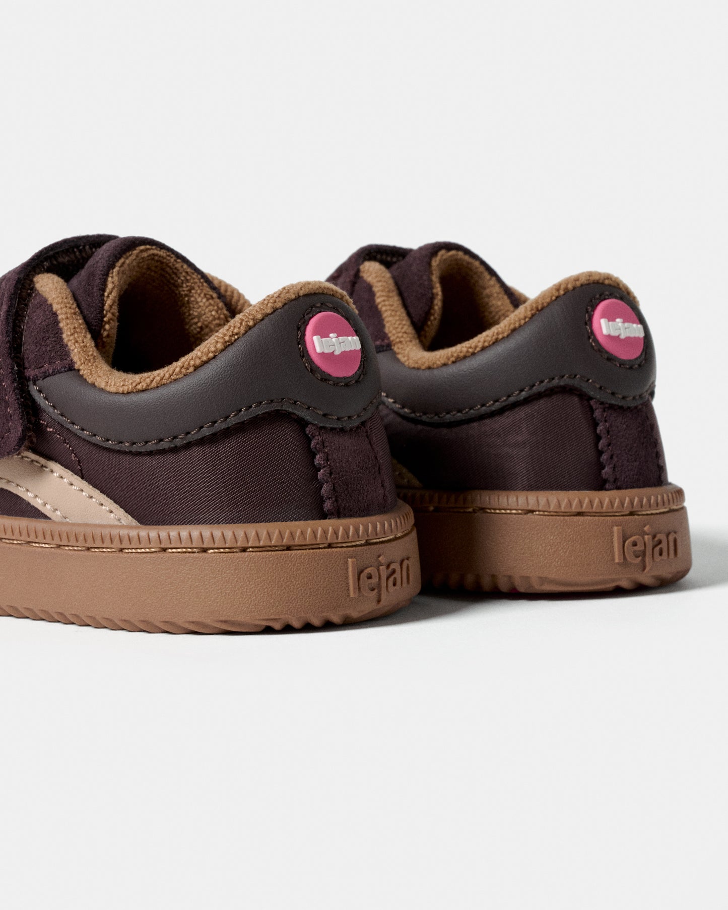 Lejan One - Burgundy